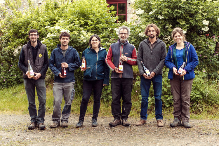 équipe verger de la reinette producteur·ice de jus de fruits bio normandie